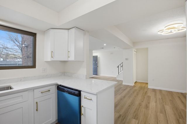 82 Bailey St 82, Stoughton, MA 02072