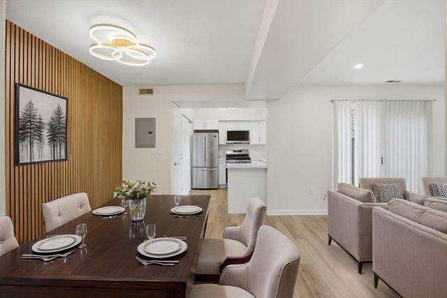 82 Bailey St 82, Stoughton, MA 02072