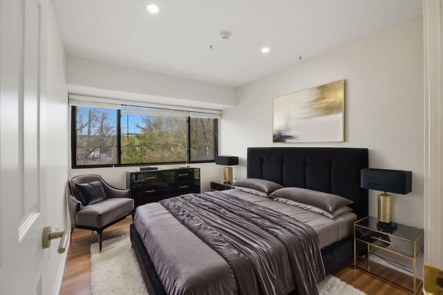 82 Bailey St 82, Stoughton, MA 02072