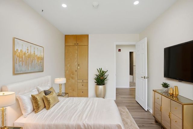 82 Bailey St 82, Stoughton, MA 02072