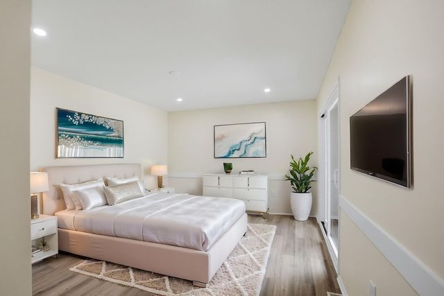 82 Bailey St 82, Stoughton, MA 02072