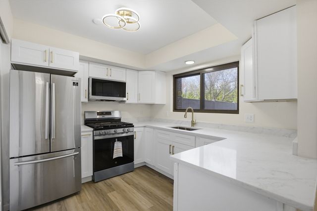 82 Bailey St 82, Stoughton, MA 02072