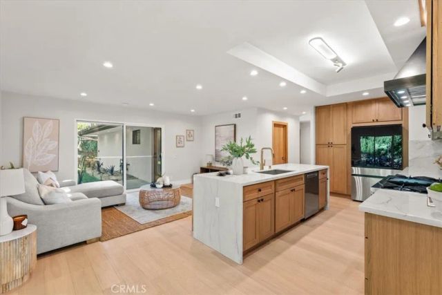 5748 Briartree, La Canada Flintridge, CA 91011