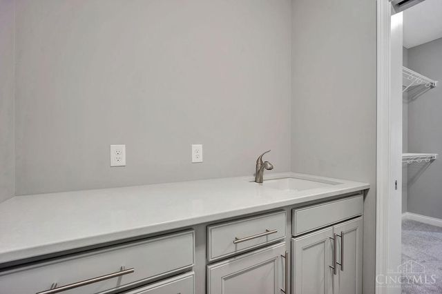 5074 Pedigree Court, Liberty Twp, OH 45011