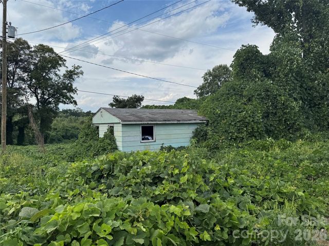 1523 Washington Lane, Catawba, NC 28609