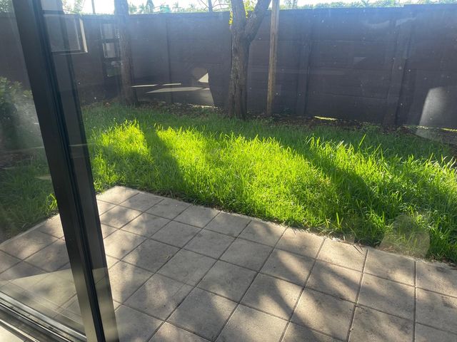 16000 NW 91st CT 16000, Miami Lakes, FL 33018