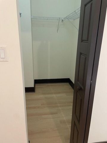 16000 NW 91st CT 16000, Miami Lakes, FL 33018