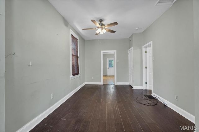 4538 Ray Avenue, St Louis, MO 63116
