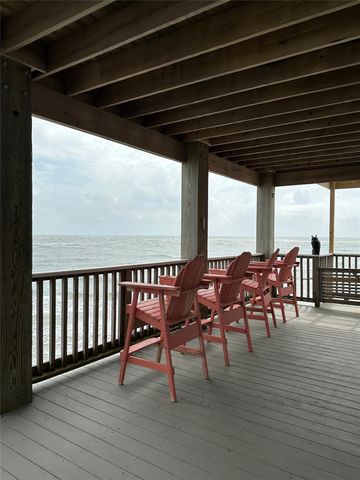 13130 Gulf Beach Drive, Freeport, TX 77541