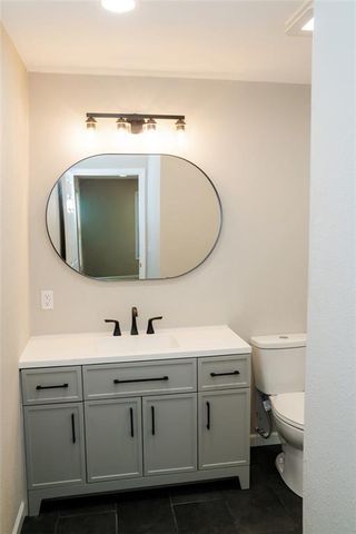 1121 S Lafayette Avenue, Chanute, KS 66720