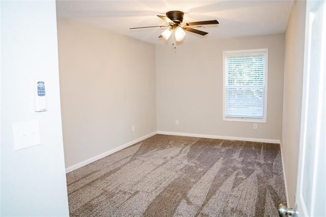 1121 S Lafayette Avenue, Chanute, KS 66720