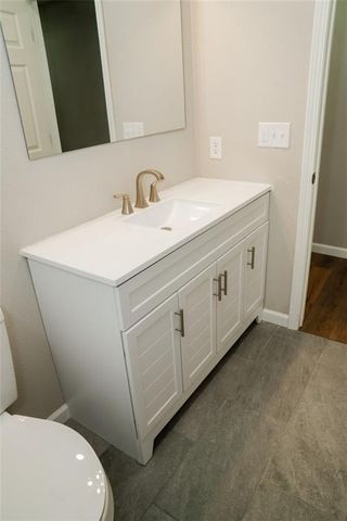 1121 S Lafayette Avenue, Chanute, KS 66720