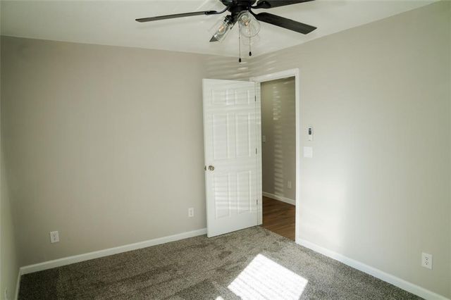 1121 S Lafayette Avenue, Chanute, KS 66720