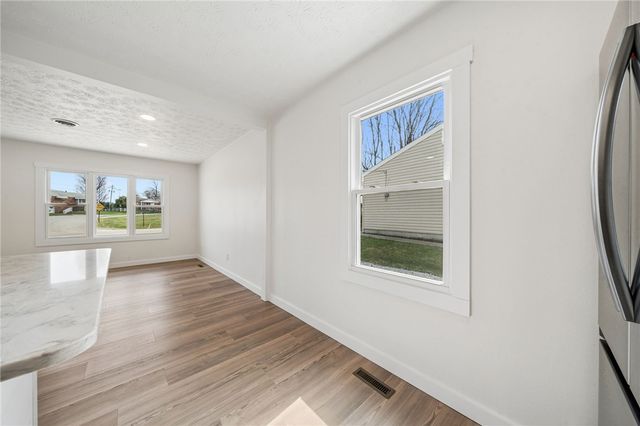 514 New Market Drive, Hempfield Twp, PA 15601