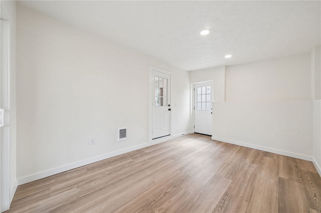 514 New Market Drive, Hempfield Twp, PA 15601