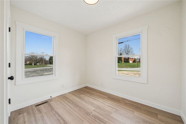 514 New Market Drive, Hempfield Twp, PA 15601