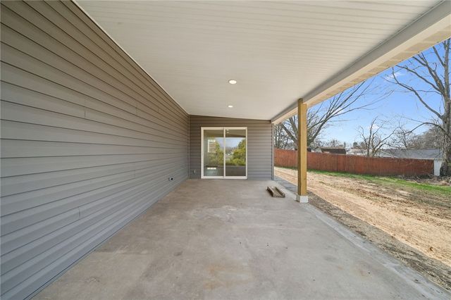 514 New Market Drive, Hempfield Twp, PA 15601