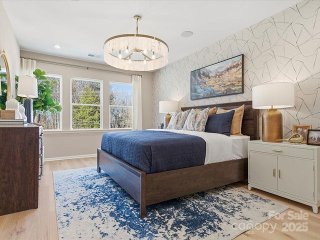 8434 Discovery Lane, Charlotte, NC 28216