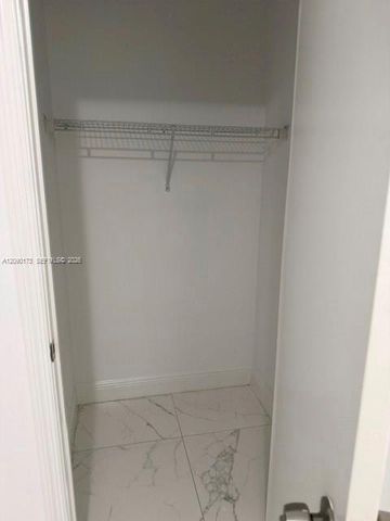 625 SW 5th Avenue 8, Miami, FL 33130