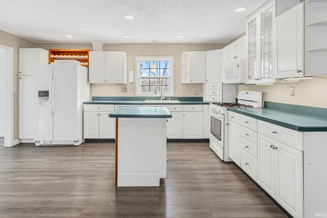 1709 N Black Oak Court, Lafayette, IN 47905