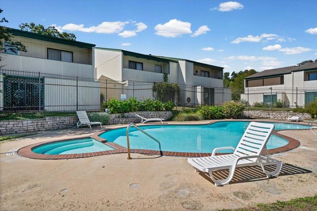 6718 Silvermine DR 1204, Austin, TX 78736