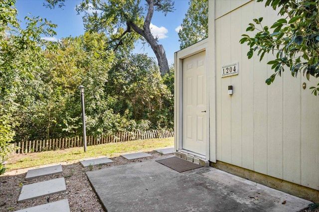 6718 Silvermine DR 1204, Austin, TX 78736