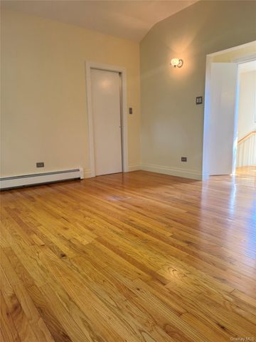 5629 Sylvan Avenue, Bronx, NY 10471