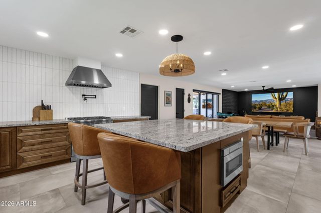 3041 N 49TH Court, Phoenix, AZ 85018