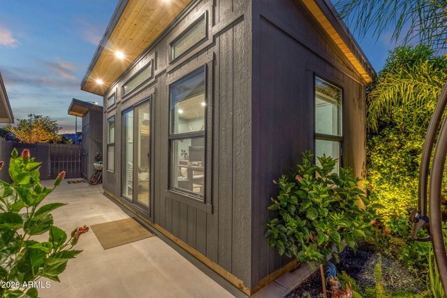3041 N 49TH Court, Phoenix, AZ 85018