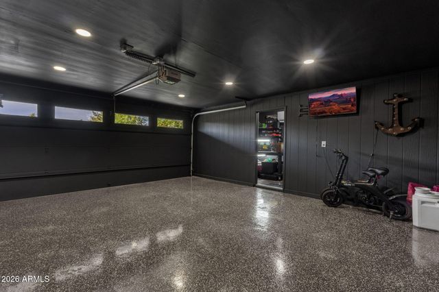 3041 N 49TH Court, Phoenix, AZ 85018
