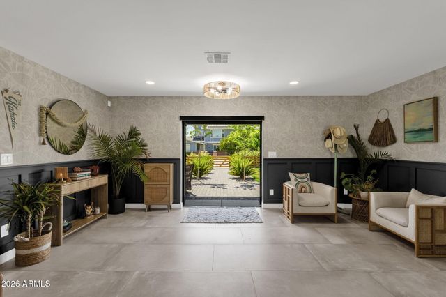 3041 N 49TH Court, Phoenix, AZ 85018
