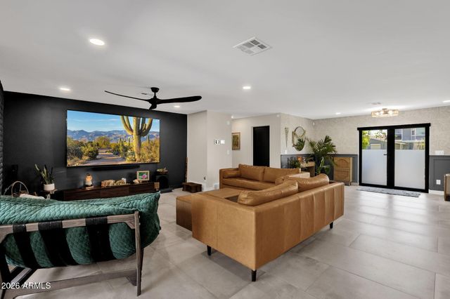 3041 N 49TH Court, Phoenix, AZ 85018