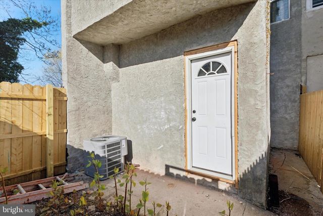 2350 N OPAL ST, Philadelphia, PA 19132