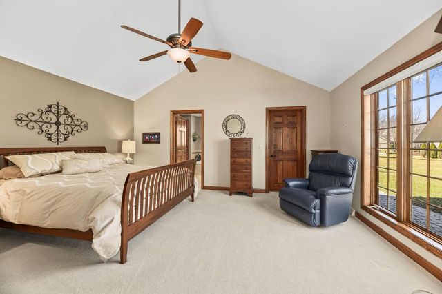 293 Westfield WAY, Pewaukee, WI 53072