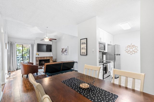 7900 N Stadium Drive 32, Houston, TX 77030