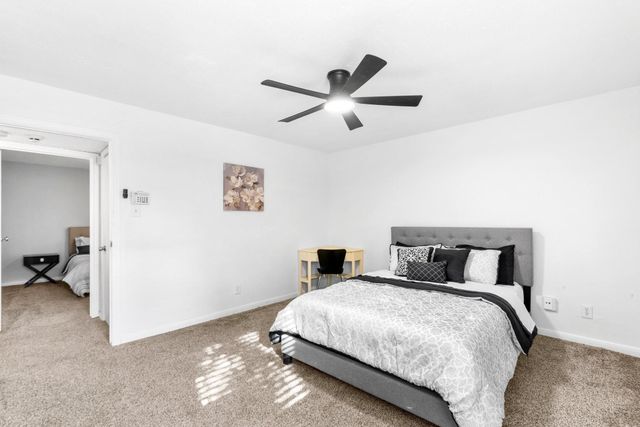 7900 N Stadium Drive 32, Houston, TX 77030