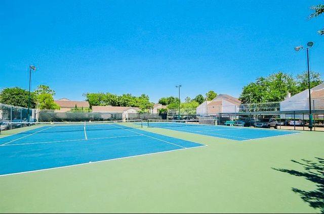 7900 N Stadium Drive 32, Houston, TX 77030