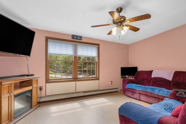 15 Jefferson Road, Dracut, MA 01826