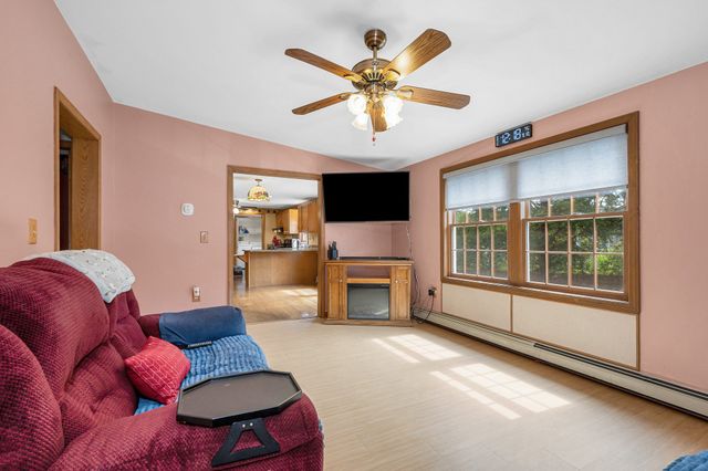 15 Jefferson Road, Dracut, MA 01826