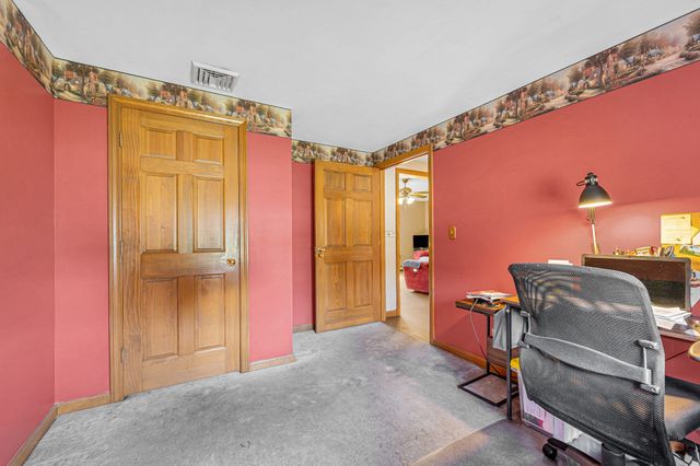 15 Jefferson Road, Dracut, MA 01826