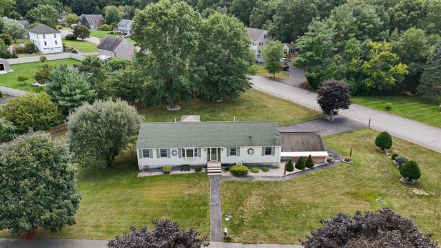 15 Jefferson Road, Dracut, MA 01826