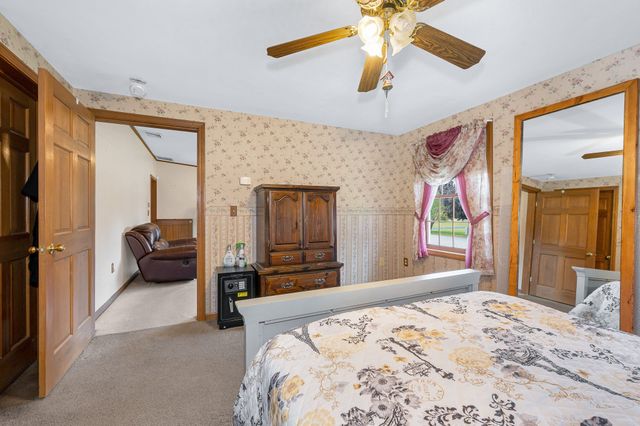 15 Jefferson Road, Dracut, MA 01826