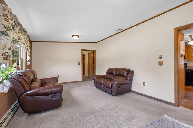 15 Jefferson Road, Dracut, MA 01826