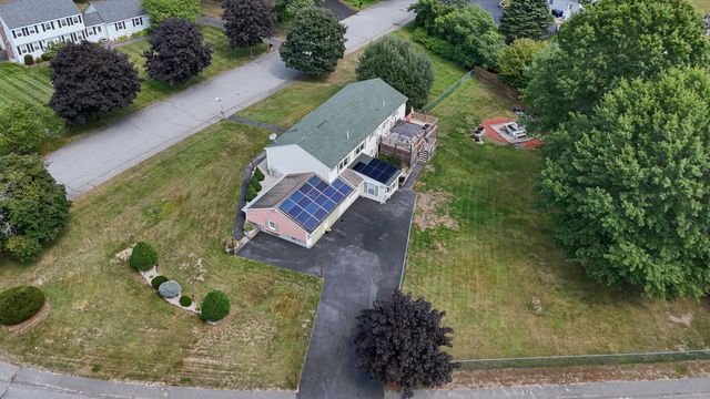 15 Jefferson Road, Dracut, MA 01826
