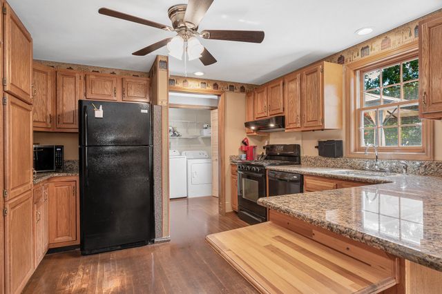15 Jefferson Road, Dracut, MA 01826