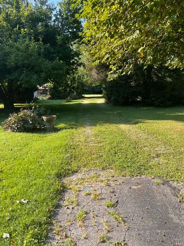 1350 E Rhorer Road, Bloomington, IN 47401