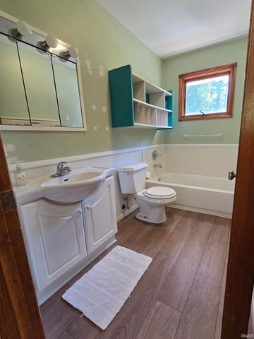 1350 E Rhorer Road, Bloomington, IN 47401