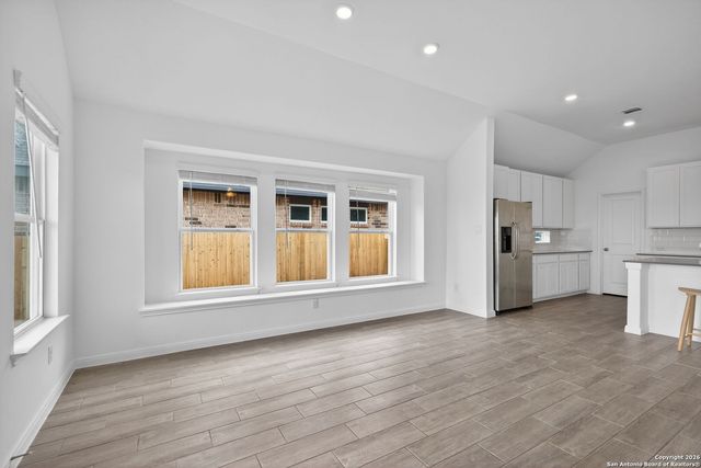 5755 musquiz, Seguin, TX 78155