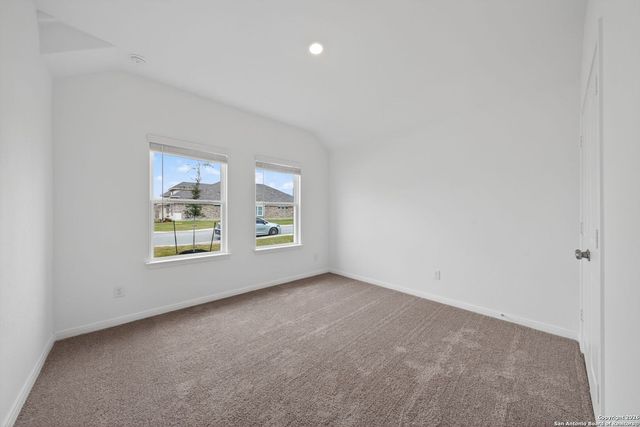 5755 musquiz, Seguin, TX 78155