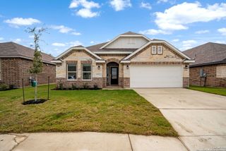 5755 musquiz, Seguin, TX 78155